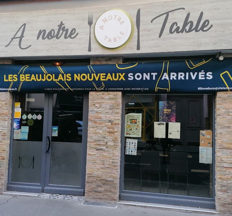 A NOTRE TABLE