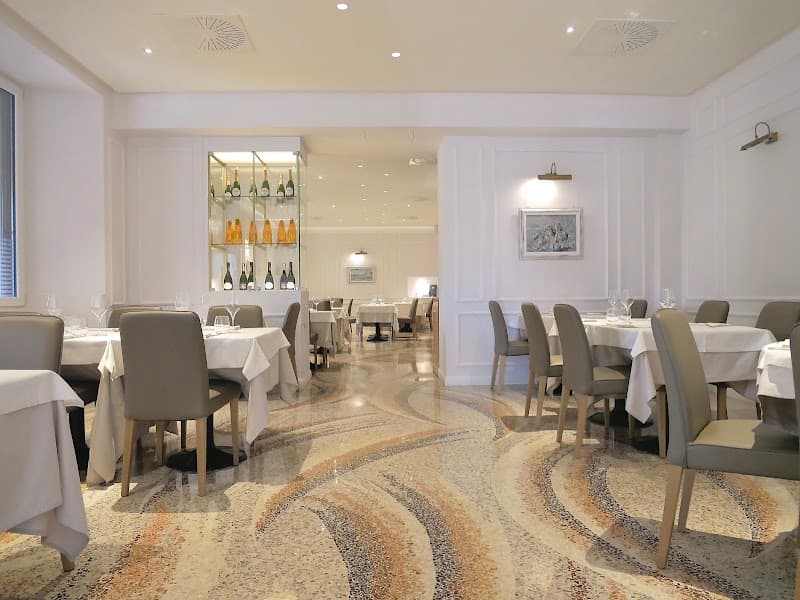 CANTINE A MARE - Ristorante di Pesce
