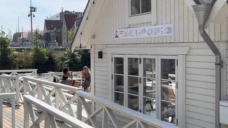 Tom's Oyster Shack