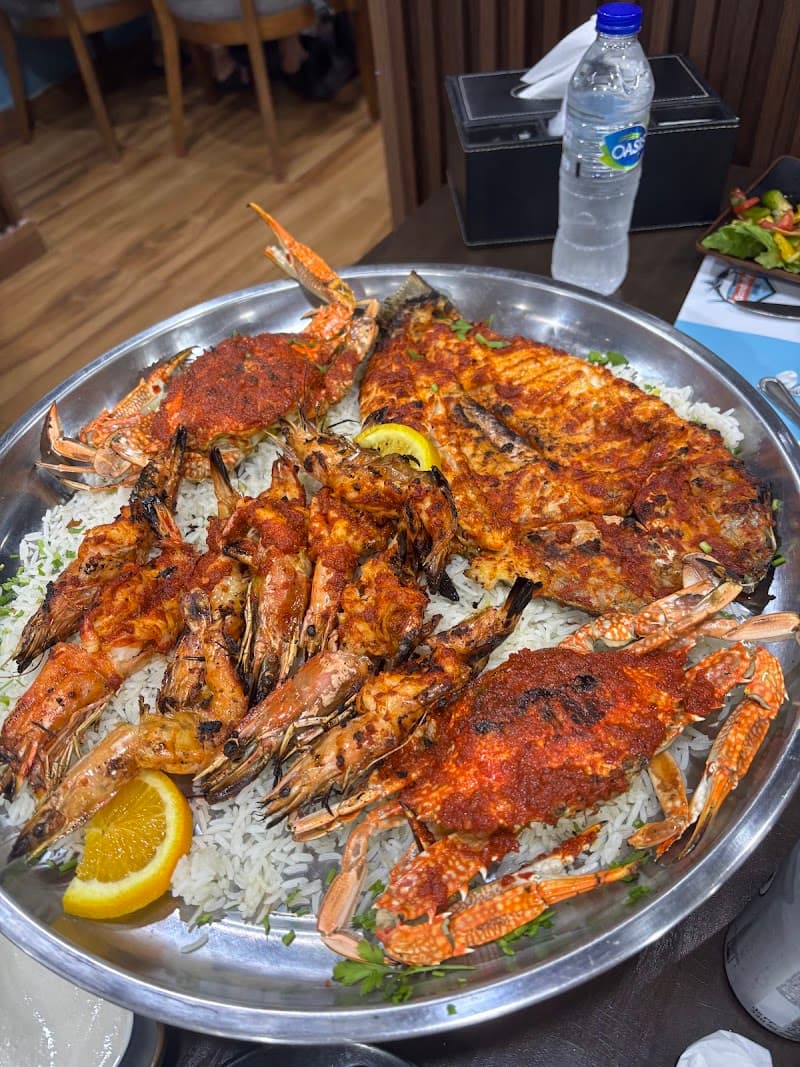 مطعم جندوفلي للمأكولات البحرية شارع الدفاع _Gandofly Seafood Restaurant defence road