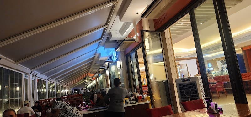 MLS Steakhouse مطعم