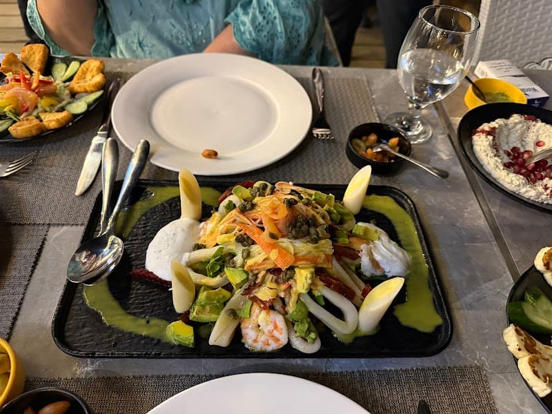 Mirwas Cafe and Restaurant