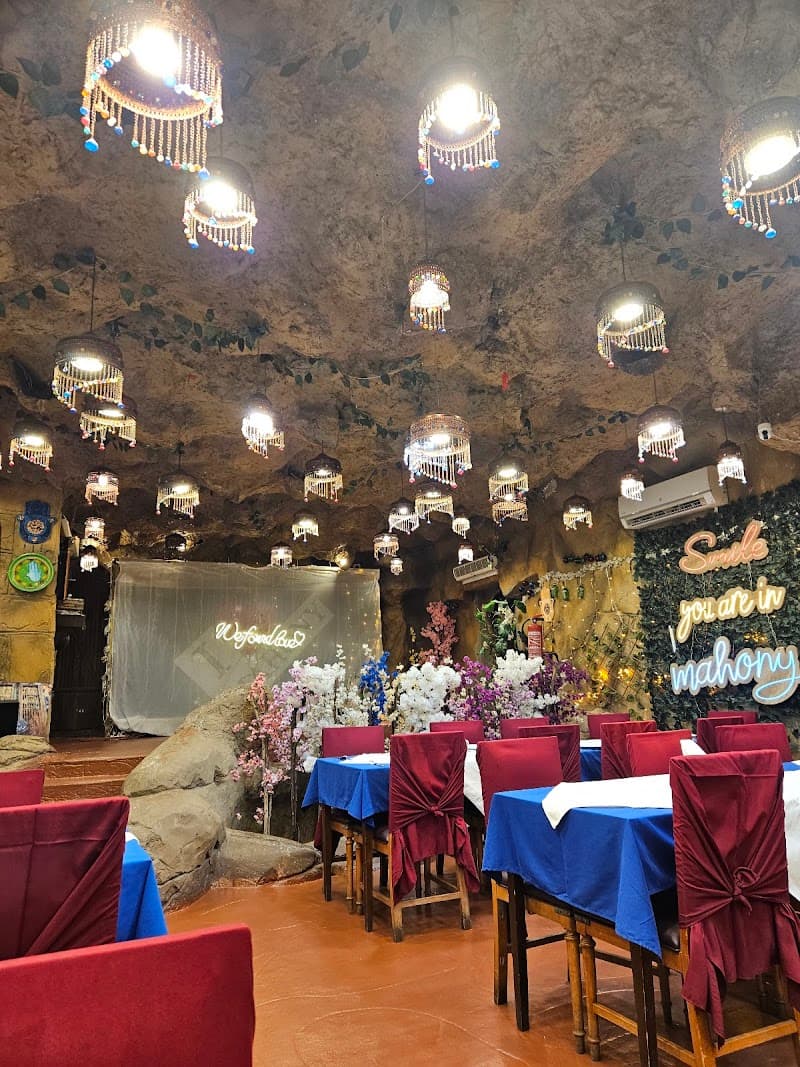 Mahony Restaurant