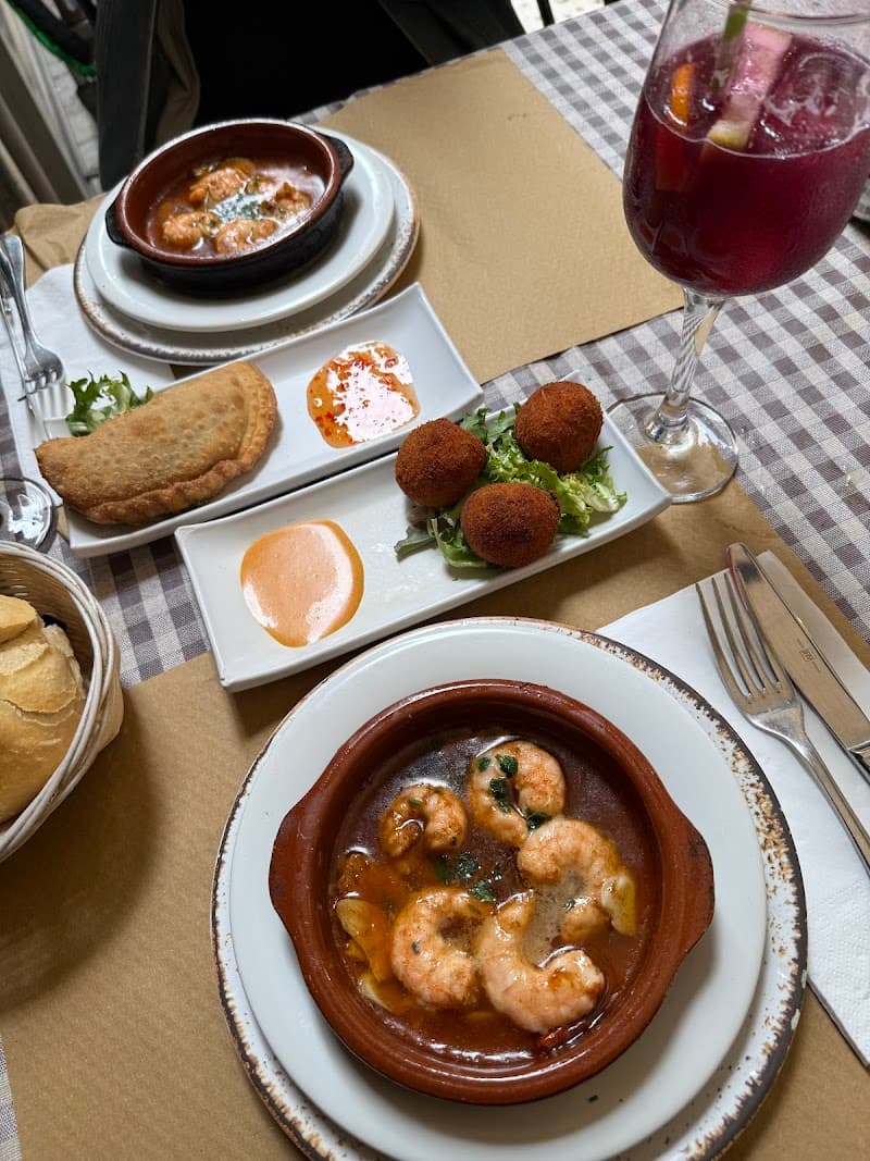 Esquina Sanchez | Tapas y Comida Española
