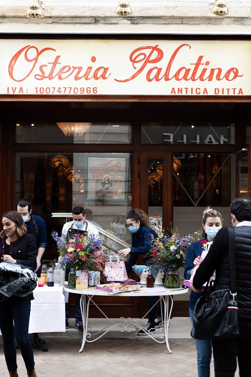Seafood restaurants in Bordeaux, France