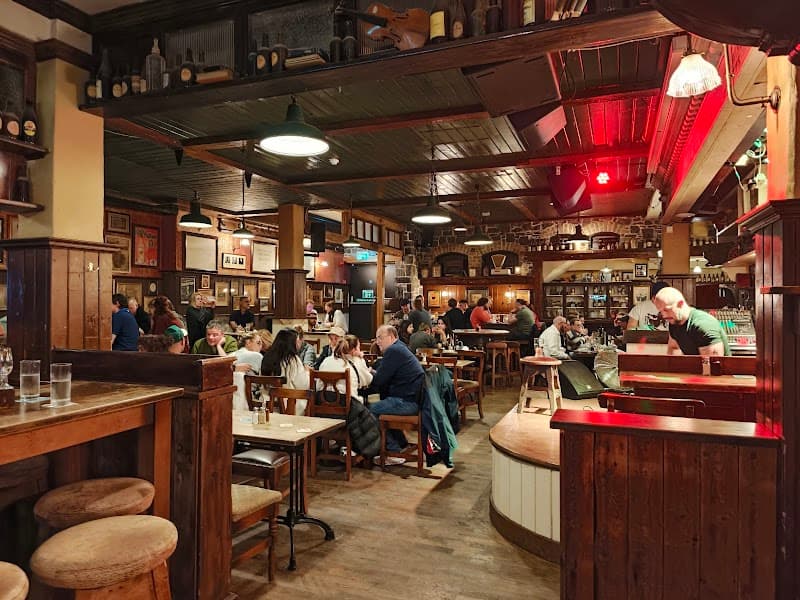 The Old Storehouse Bar and Restaurant