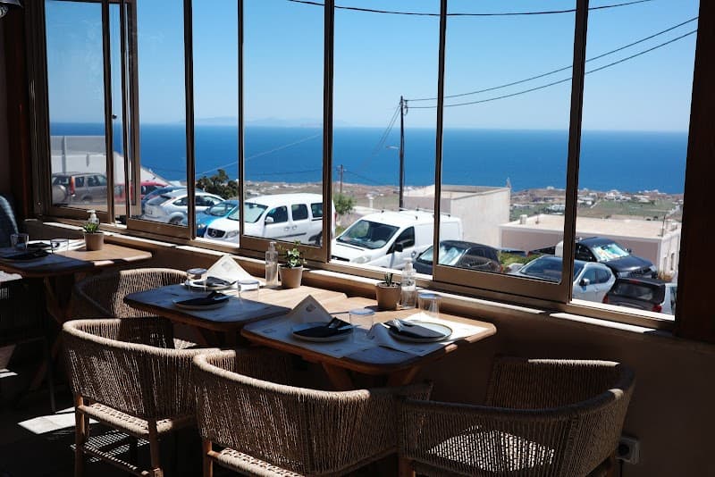 Tholoto Brunch & Restaurant
