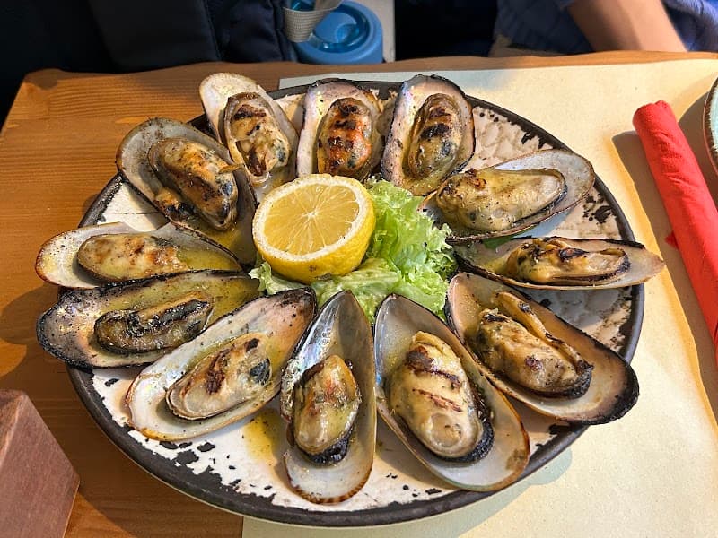 Pelican Kipos cafe and wine restaurant