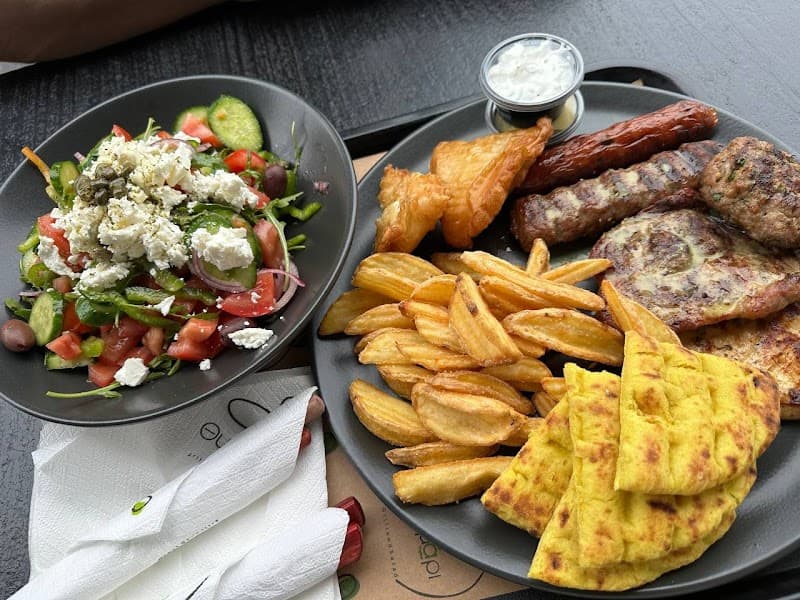 MEZE Taverna Restaurant