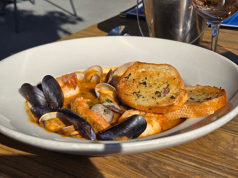 Ivar's Acres of Clams