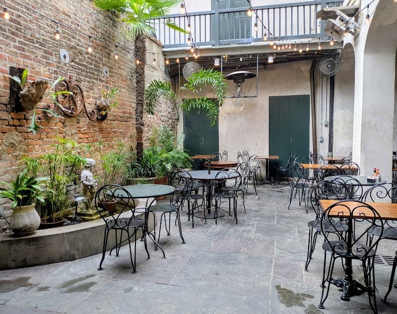 Napoleon House