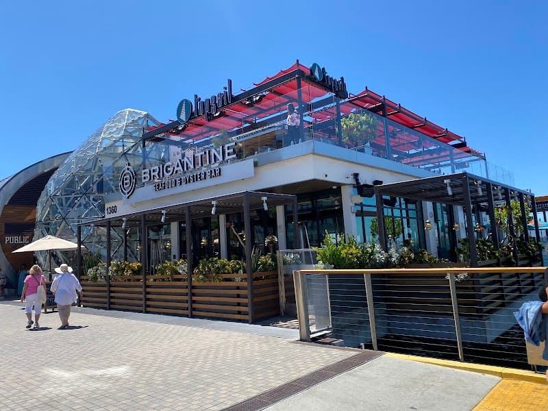 Brigantine Seafood & Oyster Bar