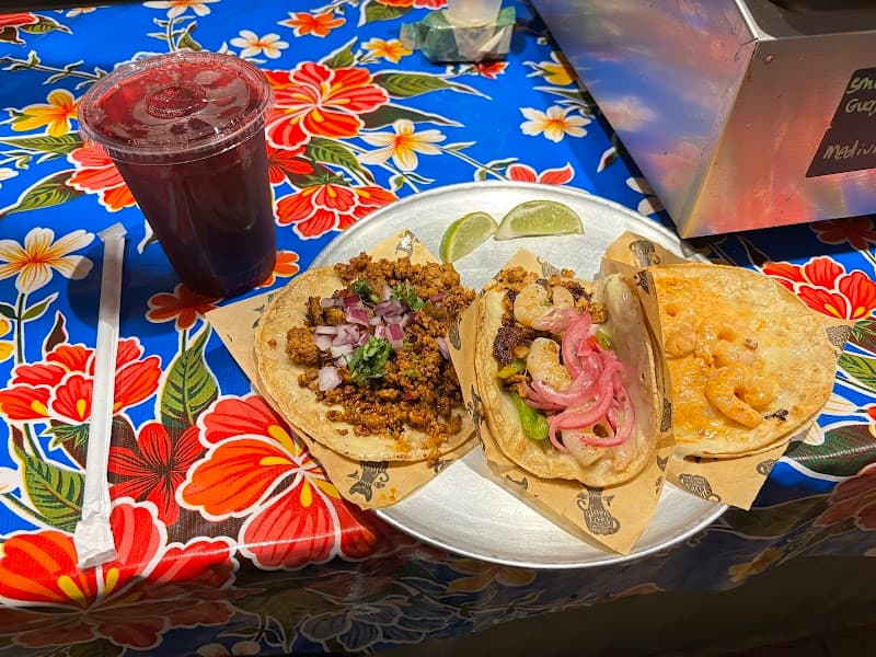 Seven Lives Tacos y Mariscos
