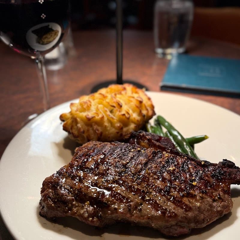 The Keg Steakhouse + Bar - Vieux Montreal