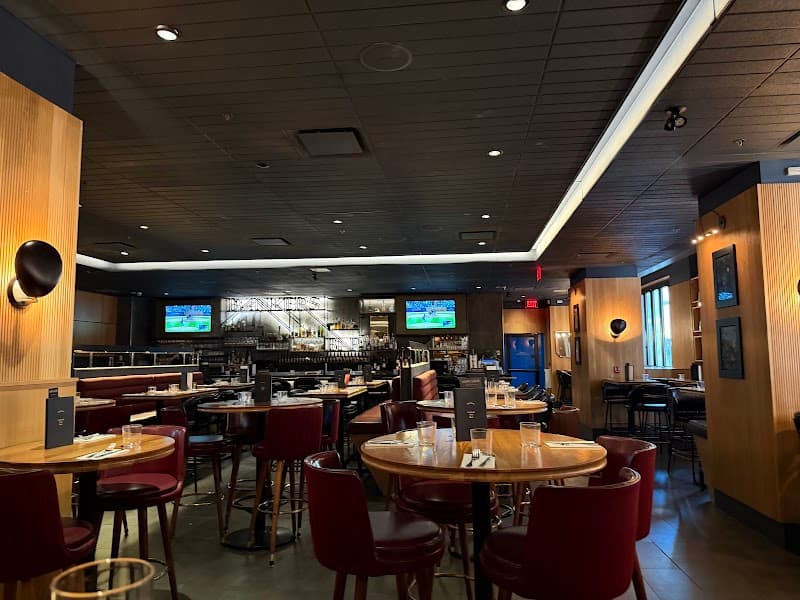 Earls Kitchen + Bar
