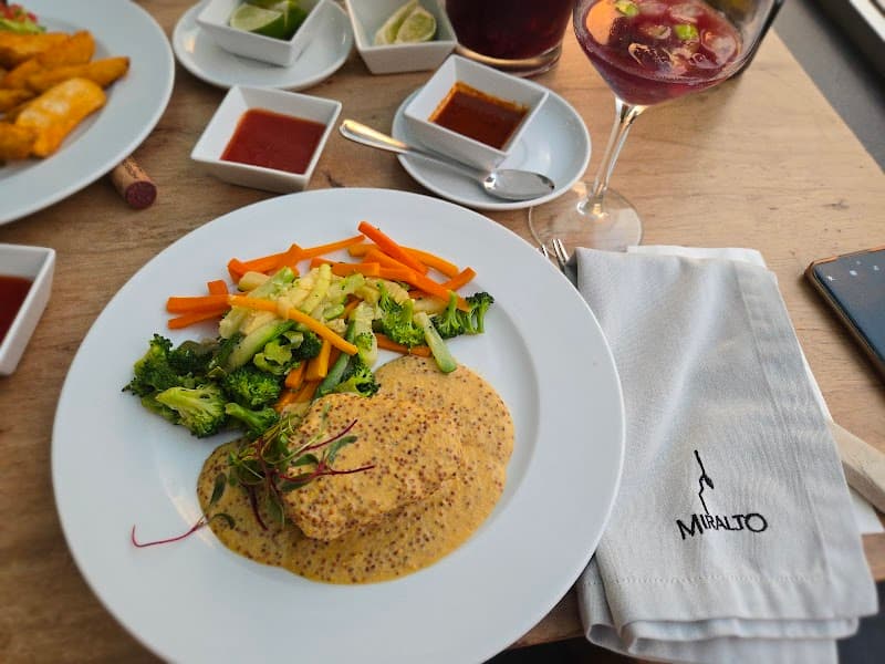 Miralto Restaurante