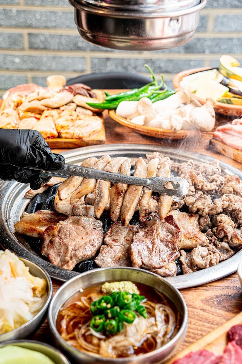 Myeongdong Korean BBQ Mongvely