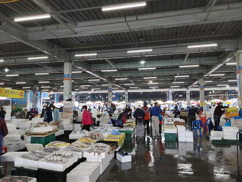 Garak Market