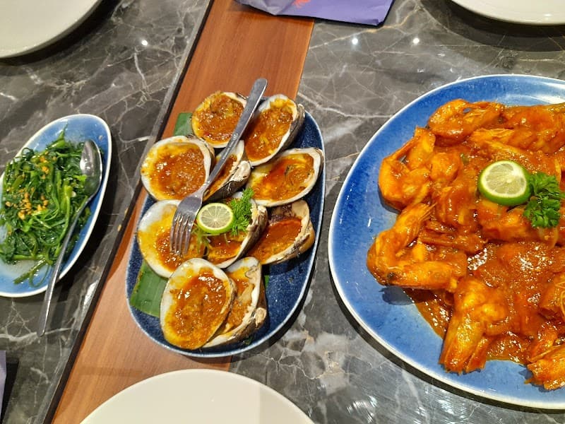 Kurnia Seafood Surabaya
