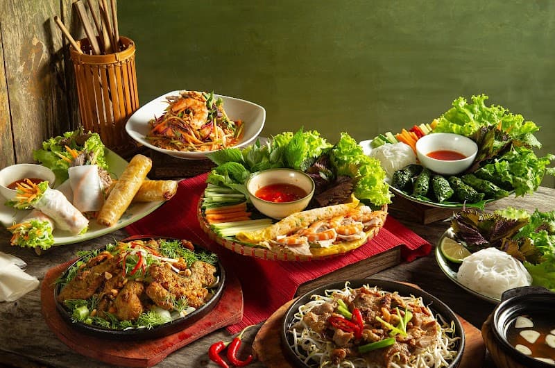 MẸT Vietnamese Restaurant & Vegetarian Met 2