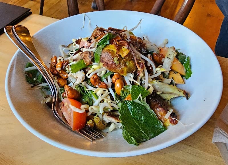 Apache Restaurant
