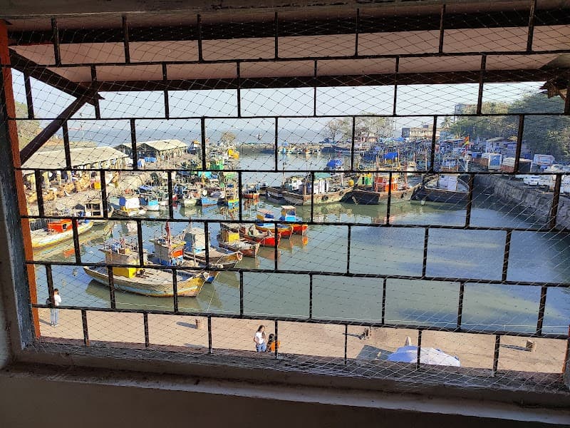 Sassoon Dock