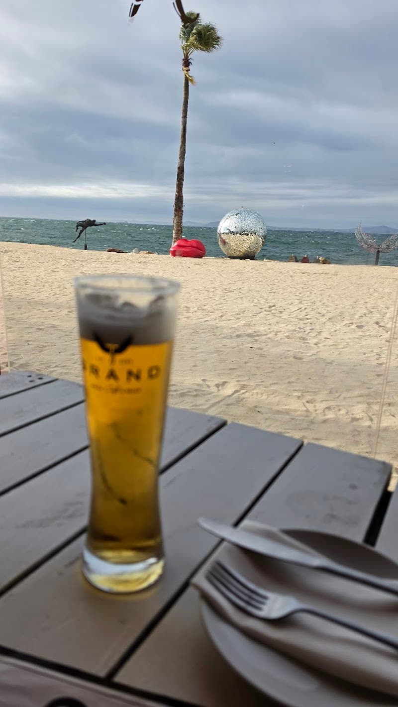Grand Africa Café & Beach