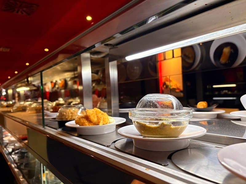 Wasabi Running Sushi & Wok Restaurant