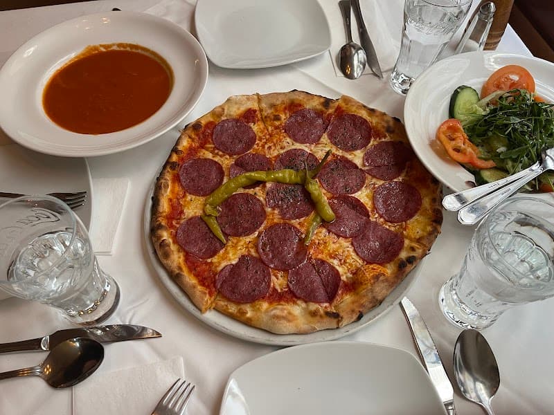 Cavaliere Pizzeria Ristorante