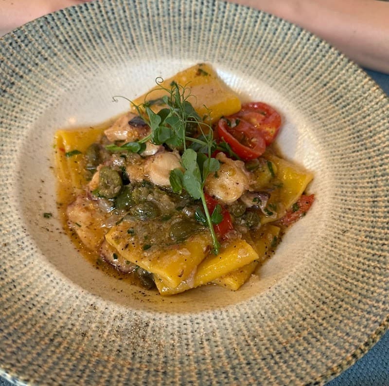 Trattoria Mezzaluna
